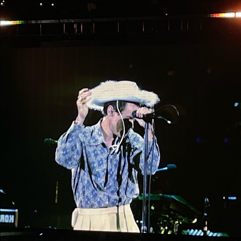 Meet your Posher, Amelia